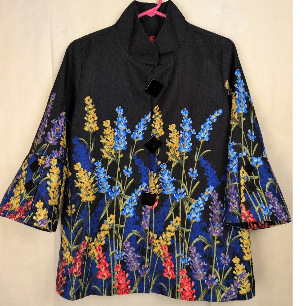 IC by Connie K black floral pleated back shirt jacket Size Med Artsy Lagenlook